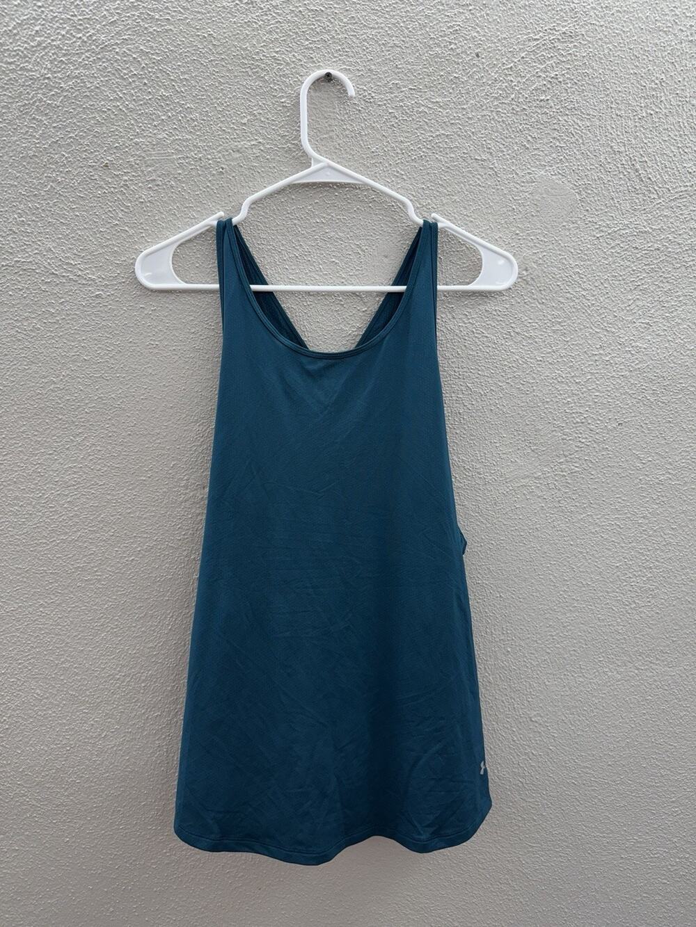 Under Armour Womens Tank Top Size XL Blue Heat Gear Loose Fit CrissCross Back